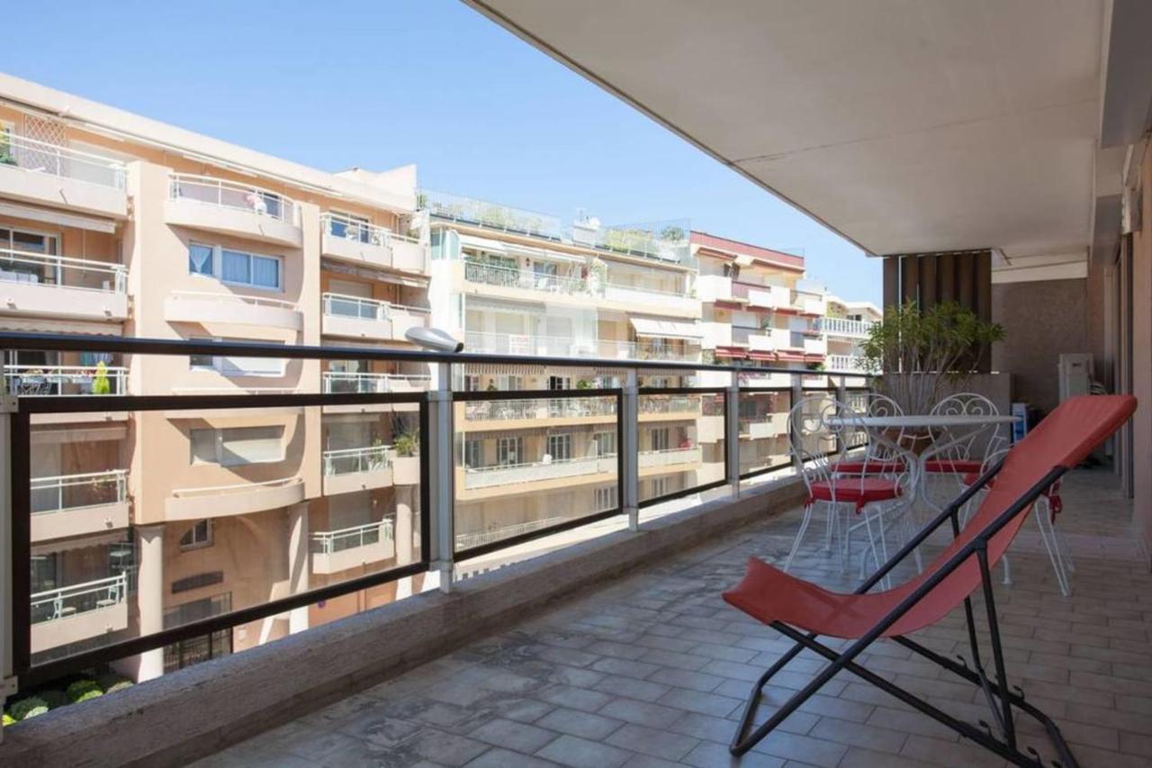 3-Room Apartment With Terrace In Palm Beach Cannes Eksteriør bilde